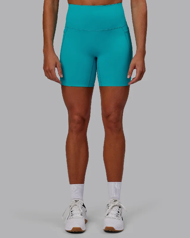 Elixir Mid-Length Shorts with Pockets - Blue Bird