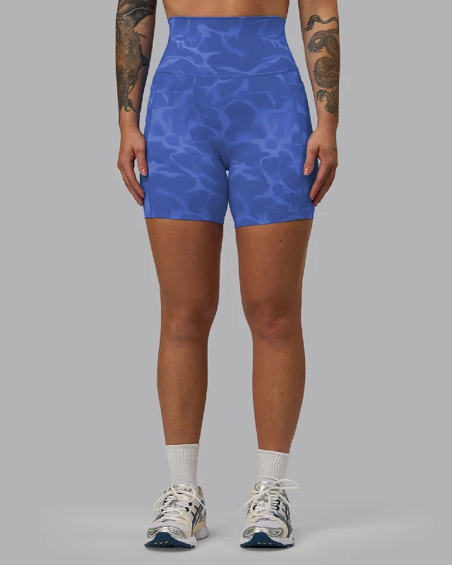 Elixir Mid-Length Shorts With Pockets - Tranquil-Power Cobalt