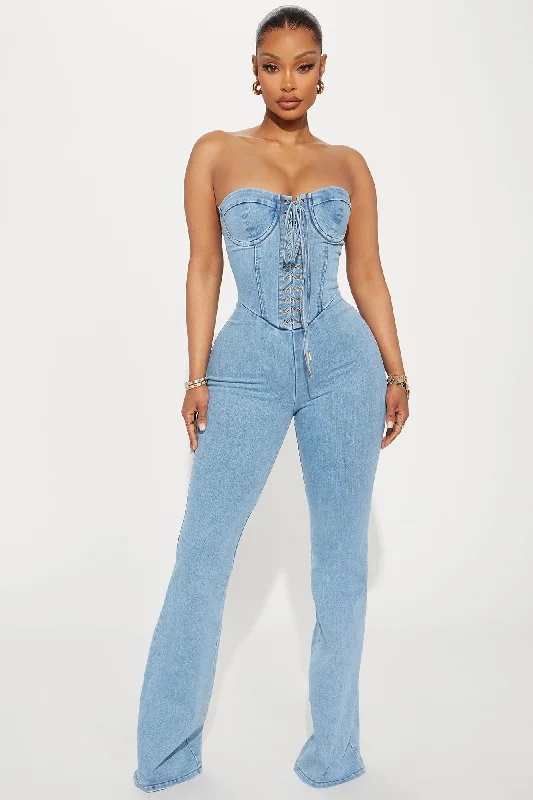 Play It Your Way Denim Jumpsuit - Light Wash