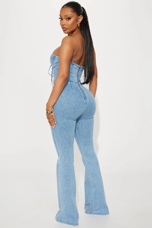 Play It Your Way Denim Jumpsuit - Light Wash